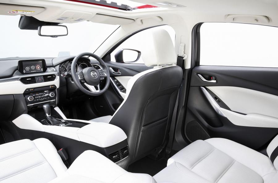  Mazda6 Sedan 2015 года  (AU) (фото 15 из 24)